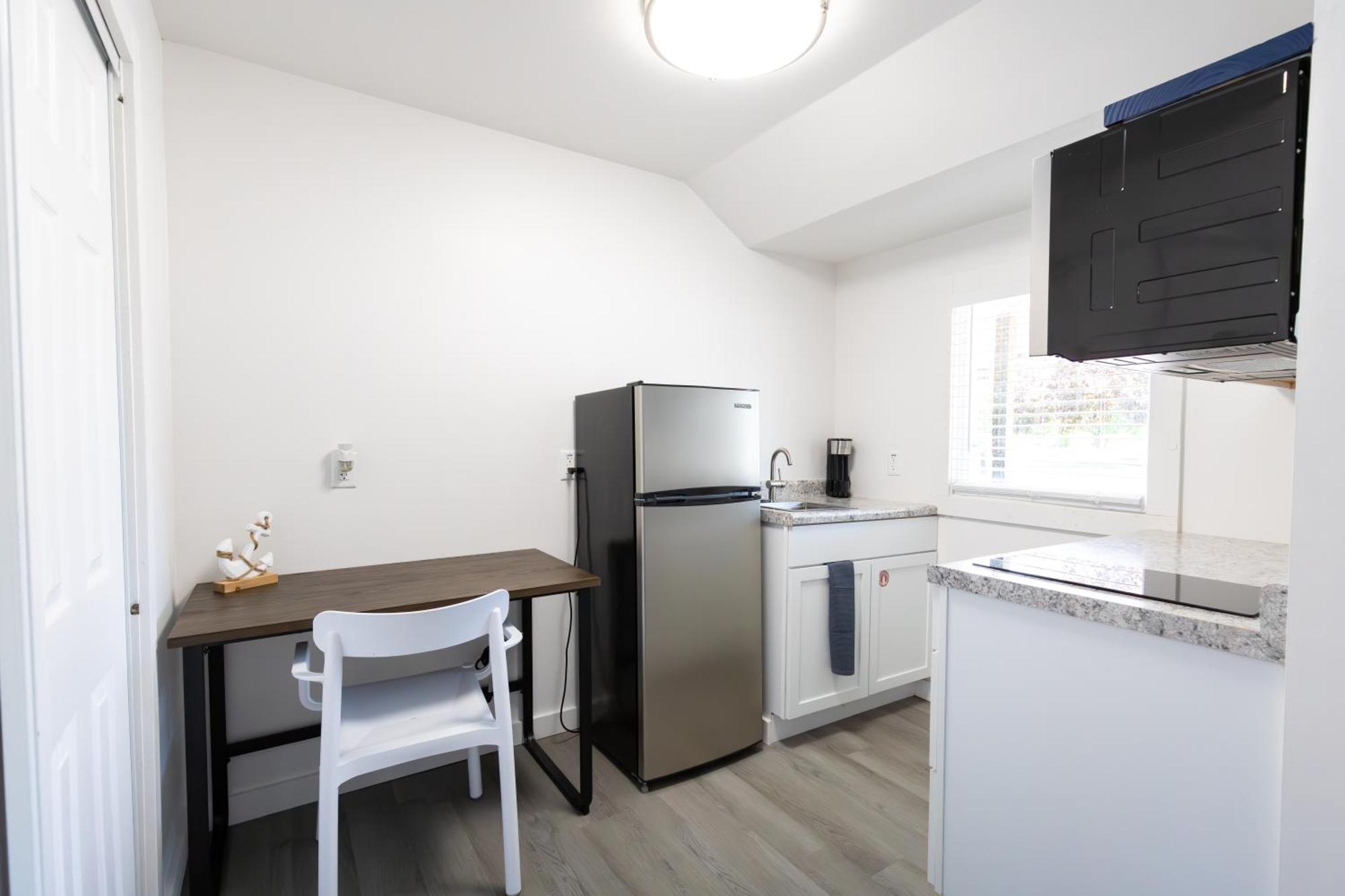 סנדוסקי Anchor Bay Inn And Suites חדר תמונה